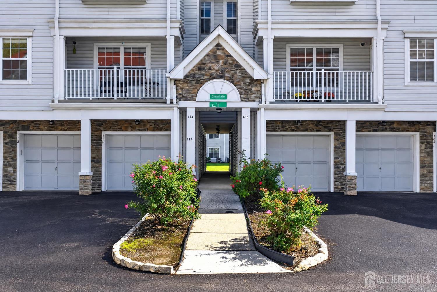 112 Prestwick Way Edison NJ 08820