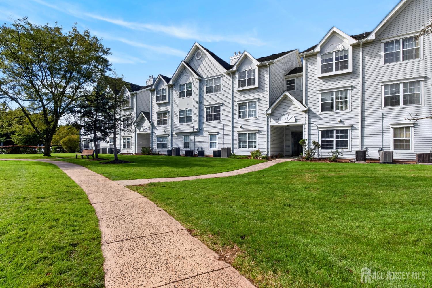 112 Prestwick Way Edison NJ 08820