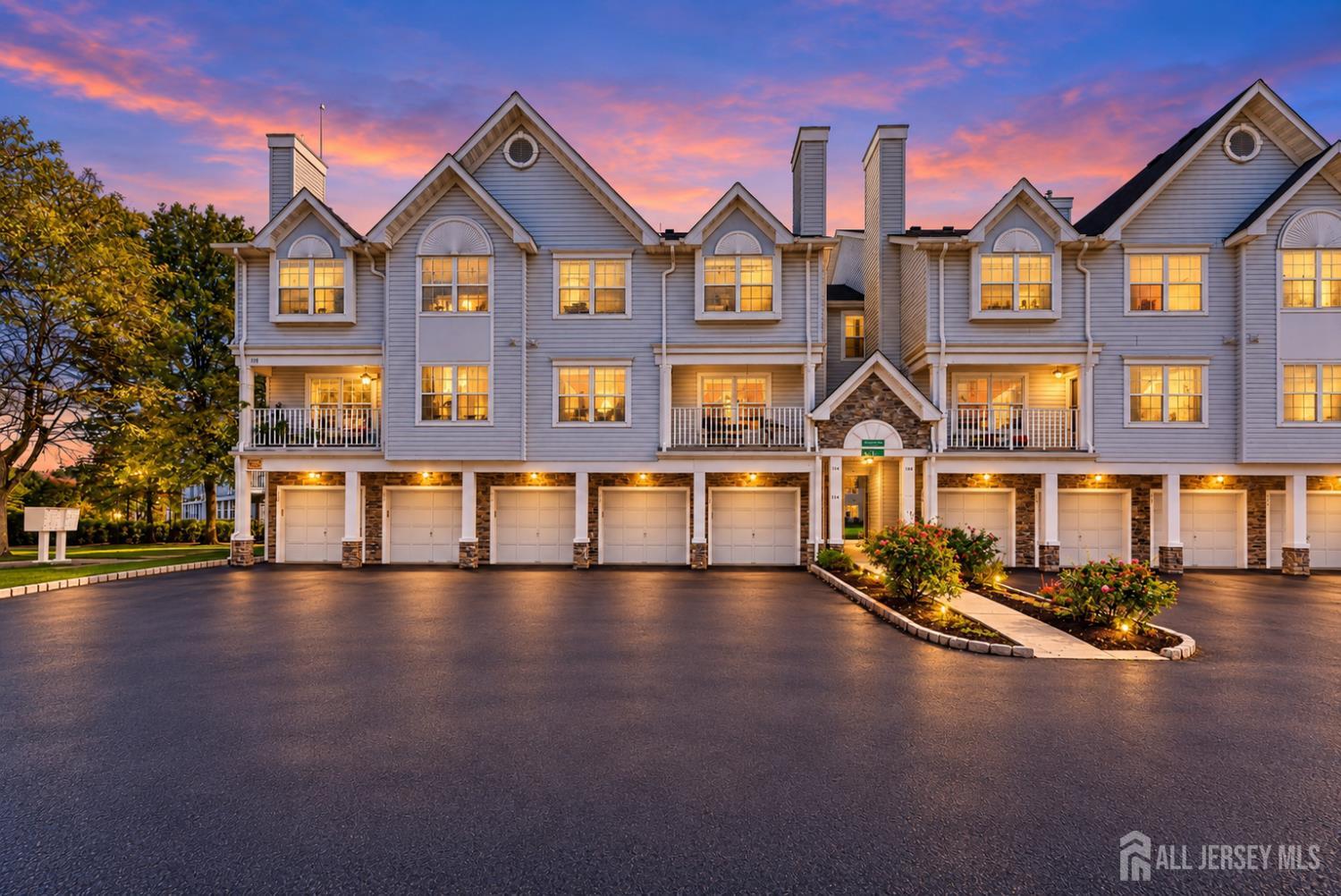 112 Prestwick Way Edison NJ 08820