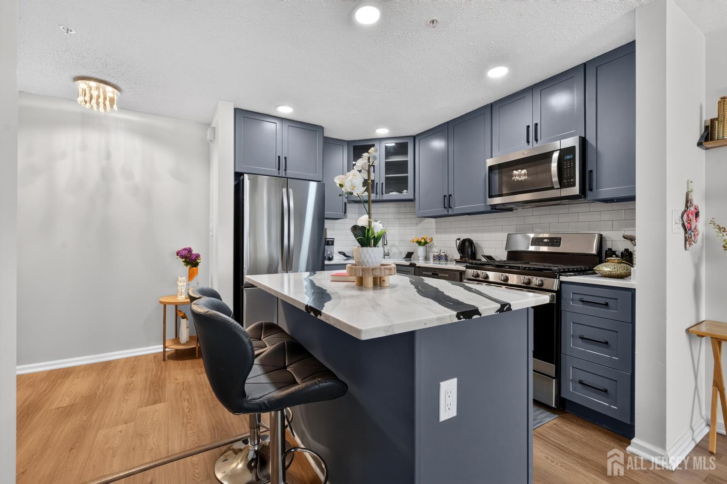 112 Prestwick Way Edison NJ 08820