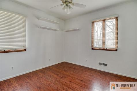 499 Old Stage Road Spotswood NJ 08884