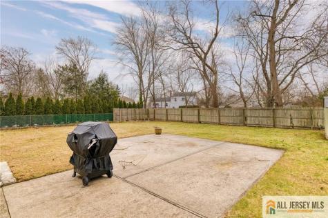 499 Old Stage Road Spotswood NJ 08884