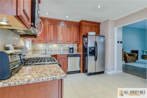 499 Old Stage Road Spotswood NJ 08884