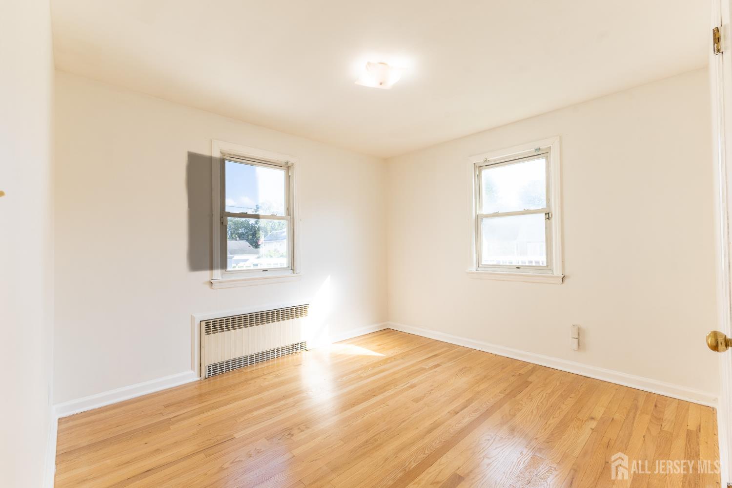 2 Hilltop Avenue Sayreville NJ 08879