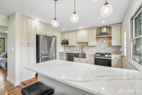 2 Marc Court Edison NJ 08820