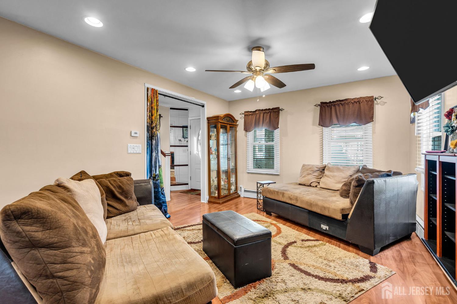 22 Clinton Street South River NJ 08882