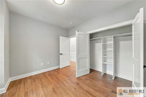 1 Montrose Avenue Colonia NJ 07067