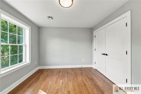 1 Montrose Avenue Colonia NJ 07067