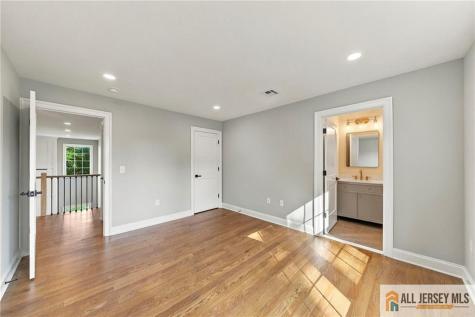 1 Montrose Avenue Colonia NJ 07067
