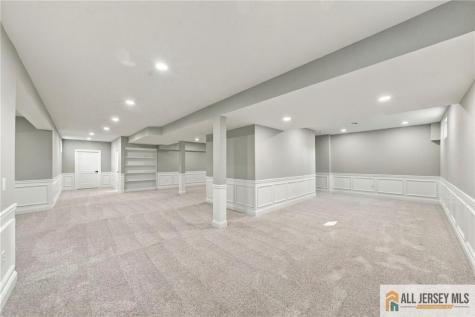 1 Montrose Avenue Colonia NJ 07067