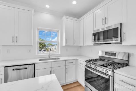 33 Pennsylvania Avenue Ocean Twp NJ 08758