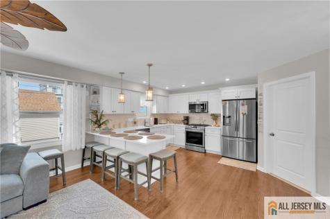 105 W Channel Way Lavallette NJ 08735