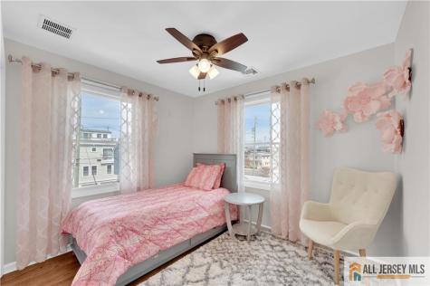 105 W Channel Way Lavallette NJ 08735
