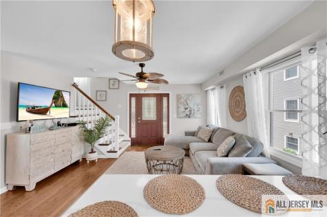 105 W Channel Way Lavallette NJ 08735