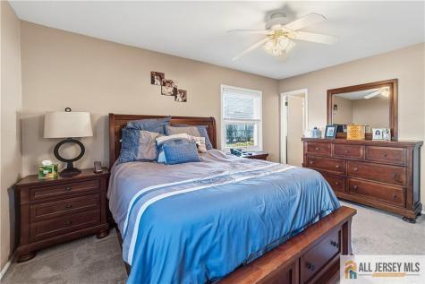 6 Hunterdon Avenue Monroe NJ 08831