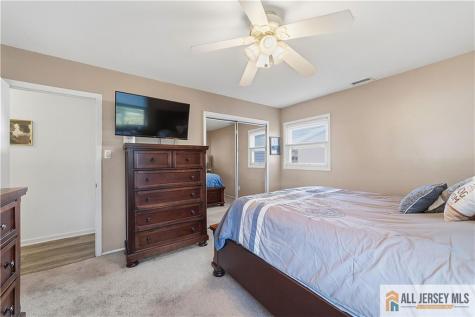 6 Hunterdon Avenue Monroe NJ 08831