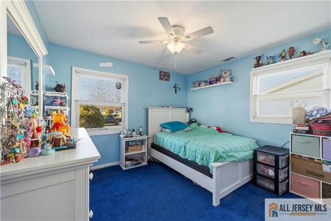 6 Hunterdon Avenue Monroe NJ 08831