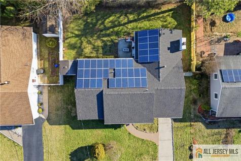 6 Hunterdon Avenue Monroe NJ 08831