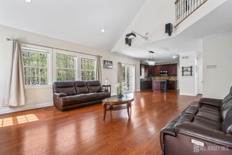 39 Friendship Road Cranbury NJ 08512