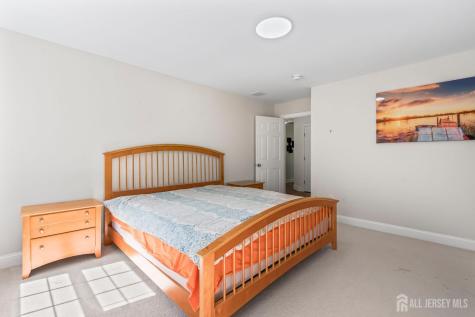 39 Friendship Road Cranbury NJ 08512