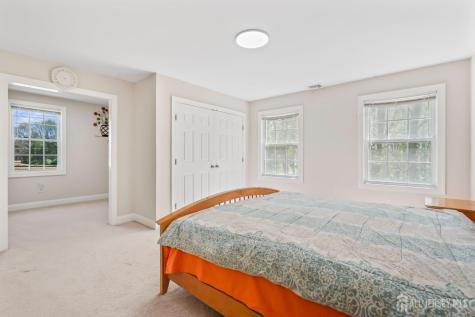 39 Friendship Road Cranbury NJ 08512