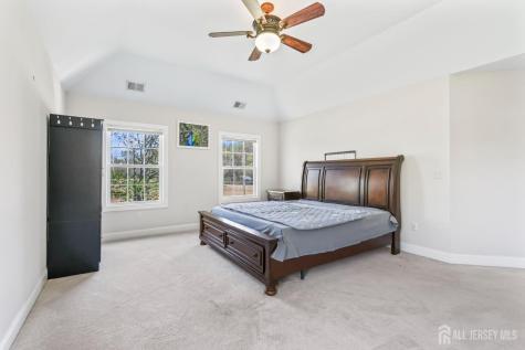 39 Friendship Road Cranbury NJ 08512