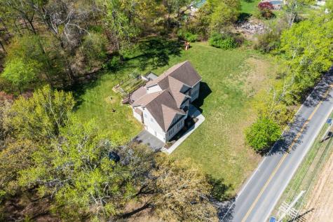 39 Friendship Road Cranbury NJ 08512