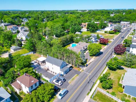 377 W Park Avenue W Oakhurst NJ 07755