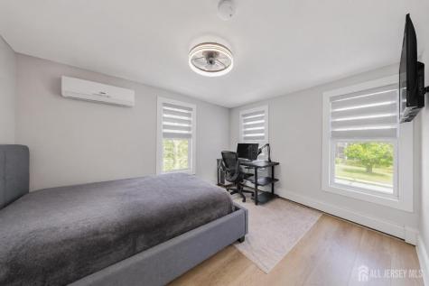 377 W Park Avenue W Oakhurst NJ 07755