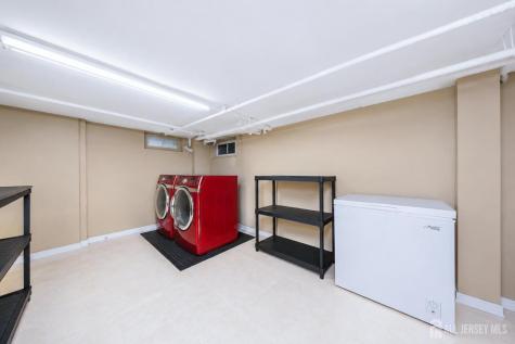 377 W Park Avenue W Oakhurst NJ 07755