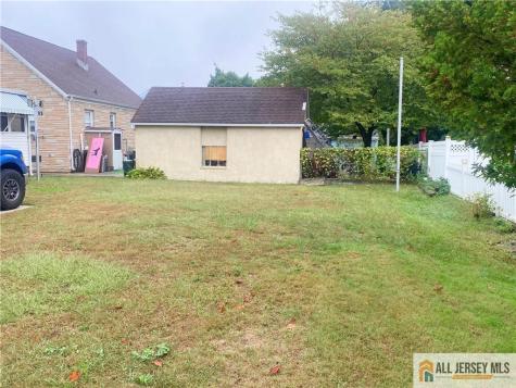 42 Burton Avenue South River NJ 08882