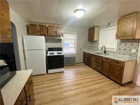 42 Burton Avenue South River NJ 08882