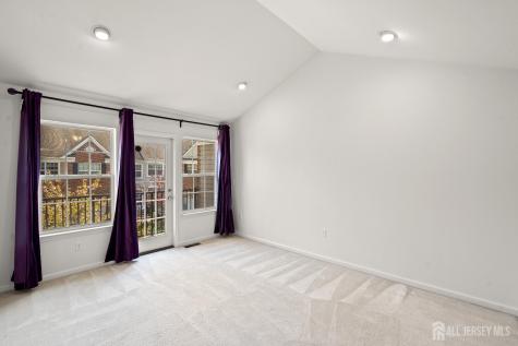 2435 Canterbury Lane North Brunswick NJ 08902