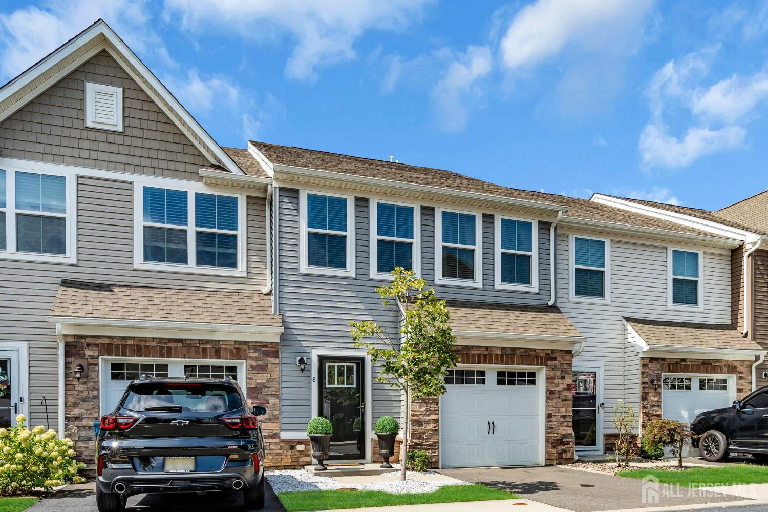 8 Athens Way Aberdeen NJ 07721