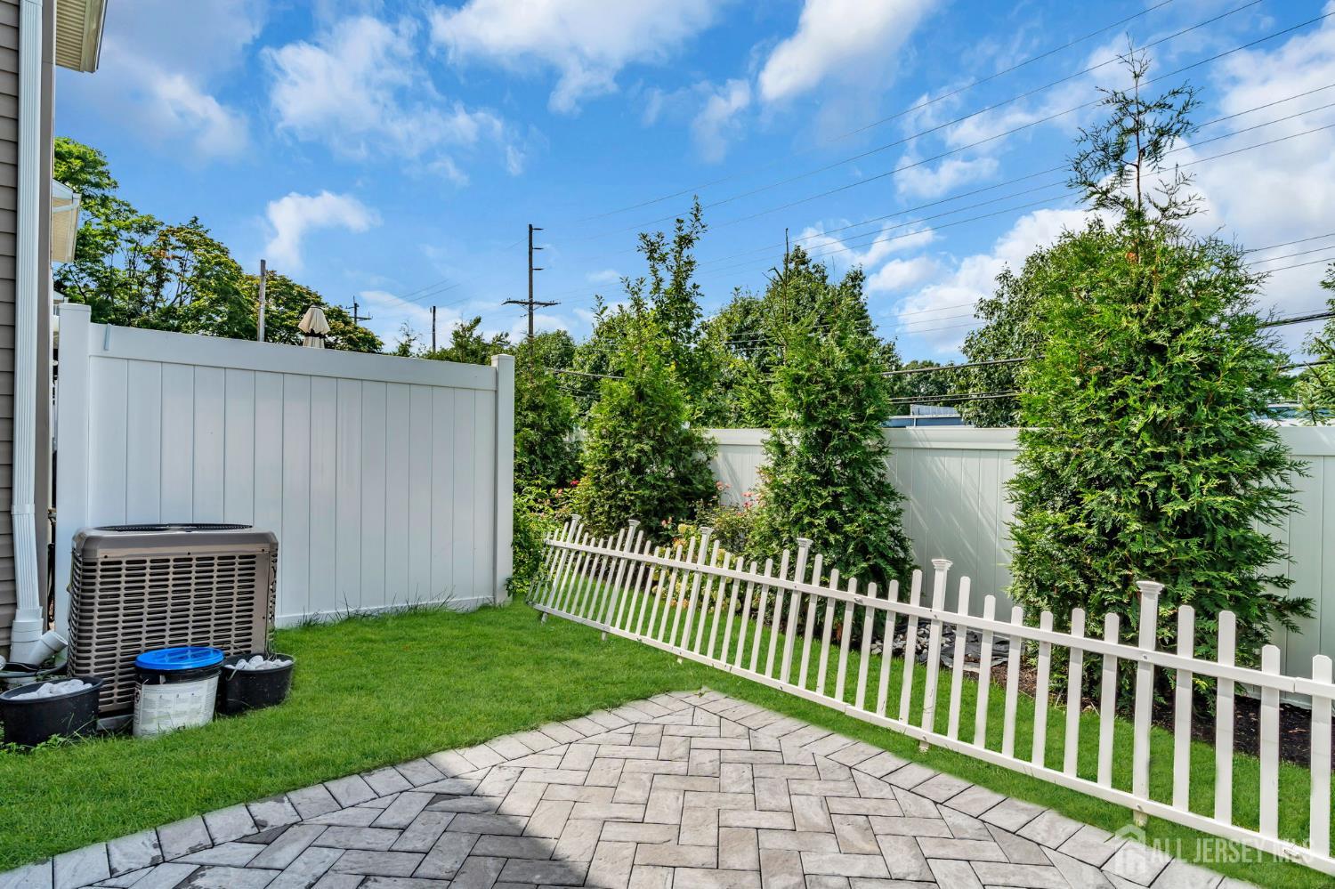 8 Athens Way Aberdeen NJ 07721