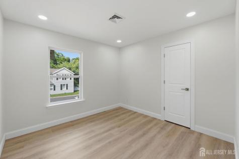 67 Grant Avenue Piscataway NJ 08854