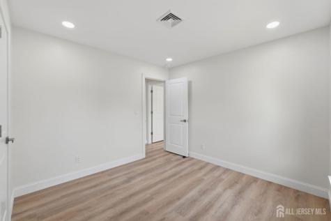 67 Grant Avenue Piscataway NJ 08854