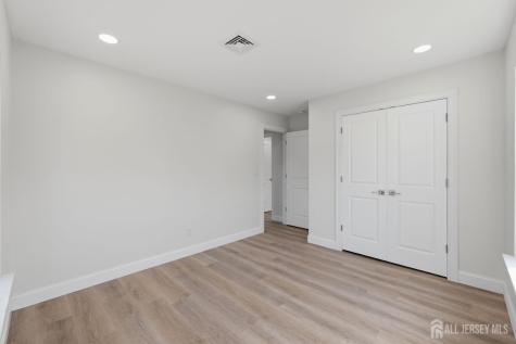 67 Grant Avenue Piscataway NJ 08854