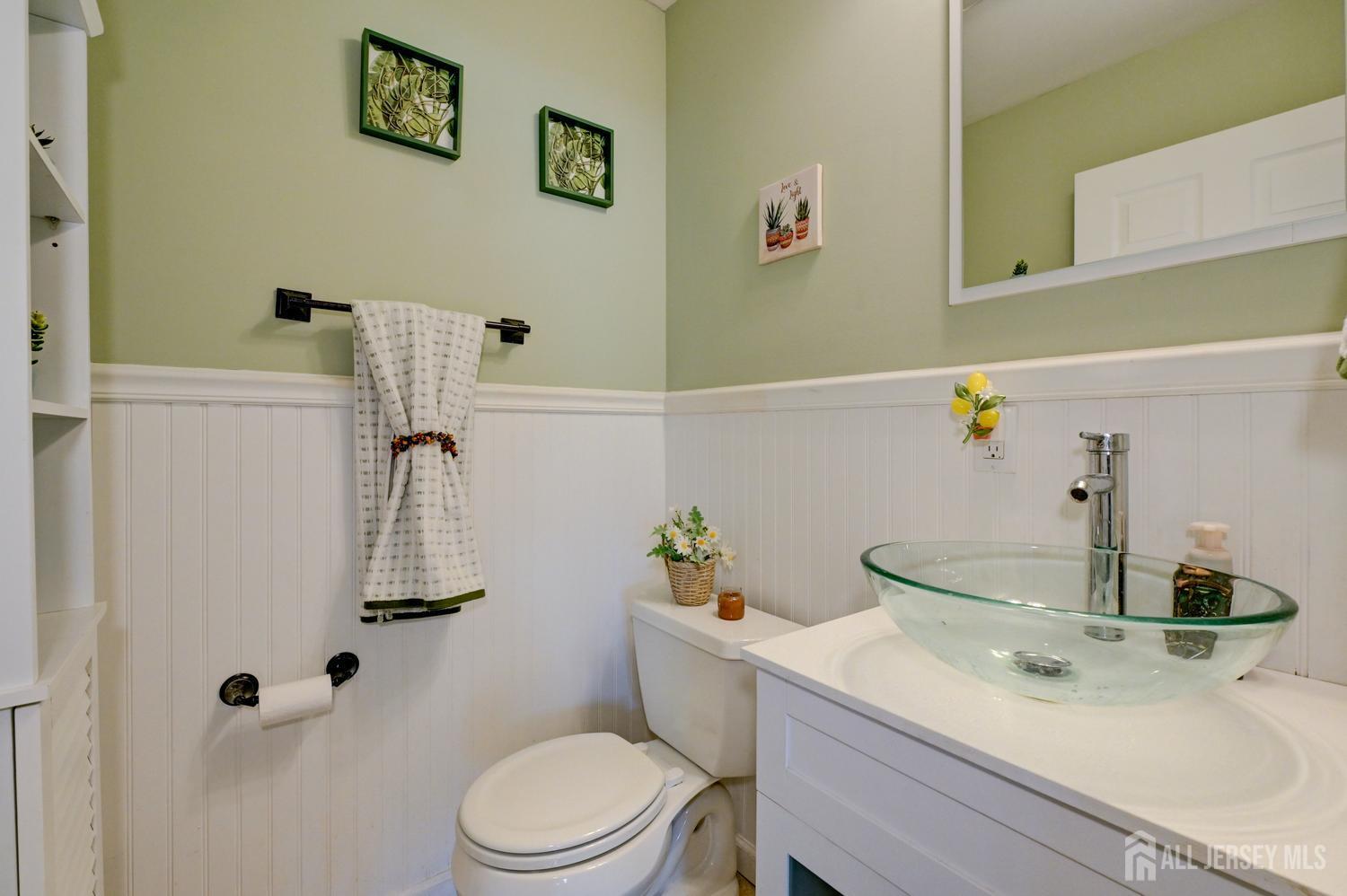 196 416 Giles Avenue Middlesex NJ 08846