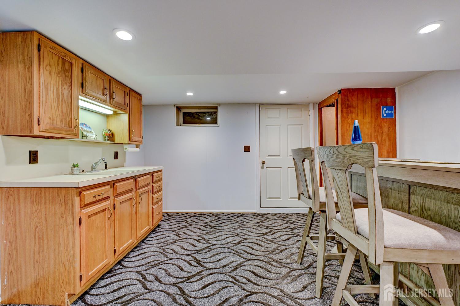 196 416 Giles Avenue Middlesex NJ 08846