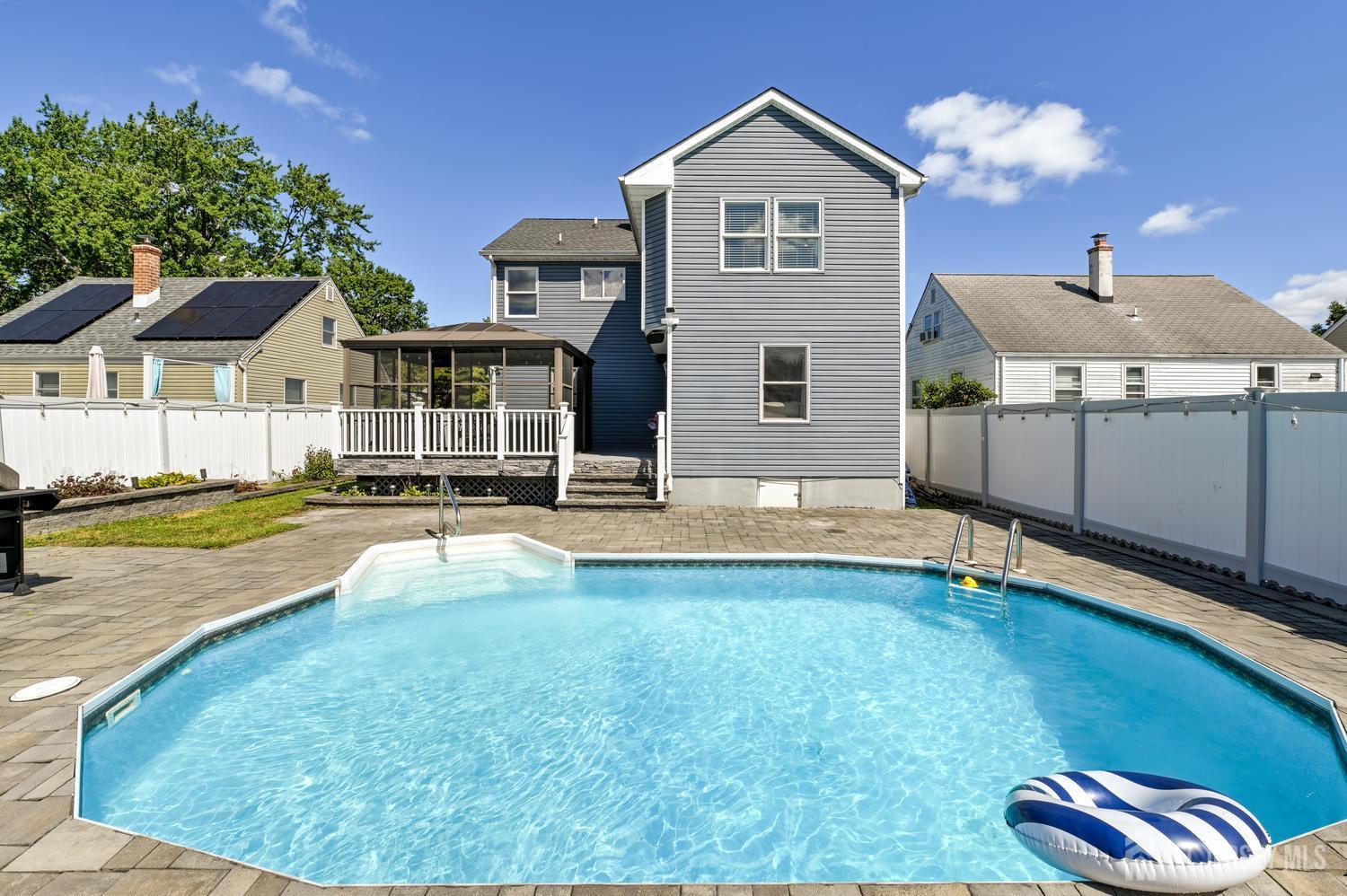 196 416 Giles Avenue Middlesex NJ 08846
