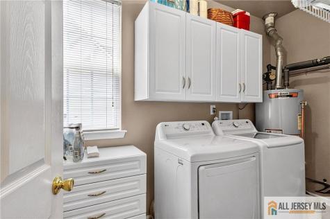 20 George W Helme Drive Helmetta NJ 08828
