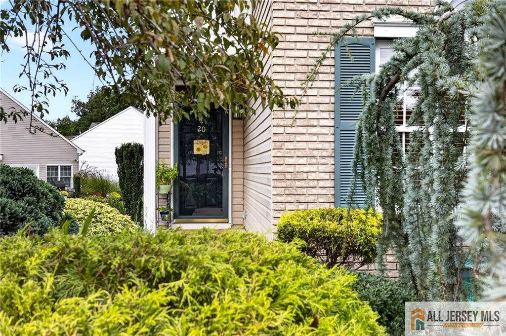 20 George W Helme Drive Helmetta NJ 08828