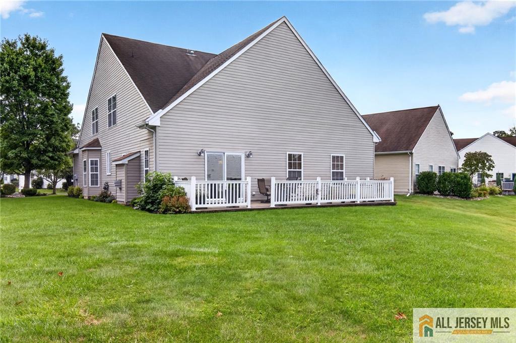 20 George W Helme Drive Helmetta NJ 08828