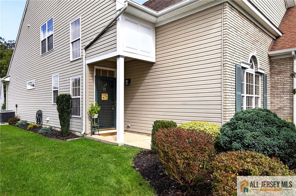 20 George W Helme Drive Helmetta NJ 08828