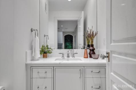 171 Campbell Road Road Bernardsville NJ 07924