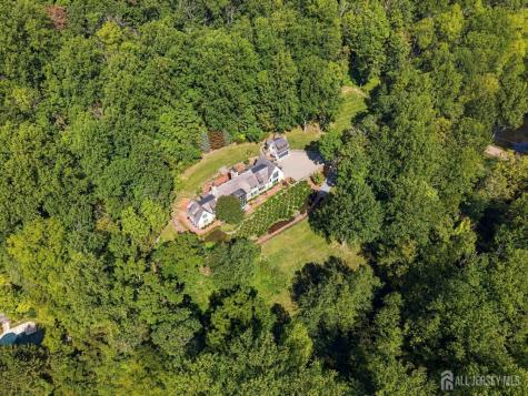 171 Campbell Road Road Bernardsville NJ 07924