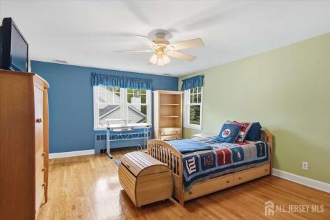 4 Honey Court Metuchen NJ 08840