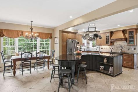 4 Honey Court Metuchen NJ 08840