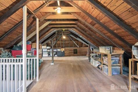 4 Honey Court Metuchen NJ 08840